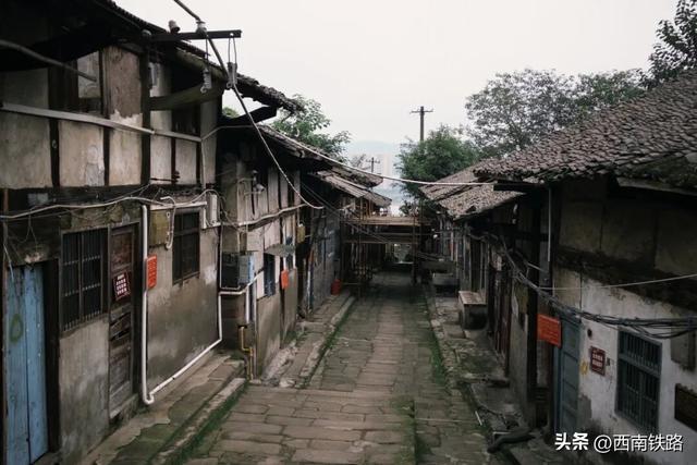 日均开行57趟列车，高铁直达的“康养圣地”