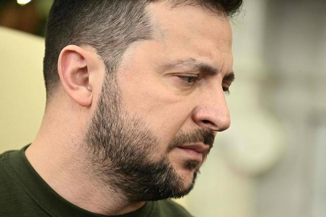 泽连斯基：中国太不听话了，乌克兰已经没辙了，该轮到美国出手了