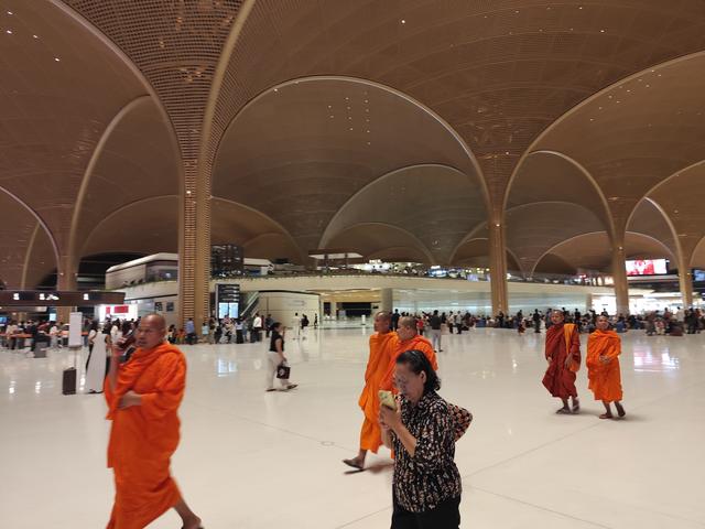 泰柬边境冲突未平，诈骗丑闻又发酵，柬埔寨旅游复苏路漫漫