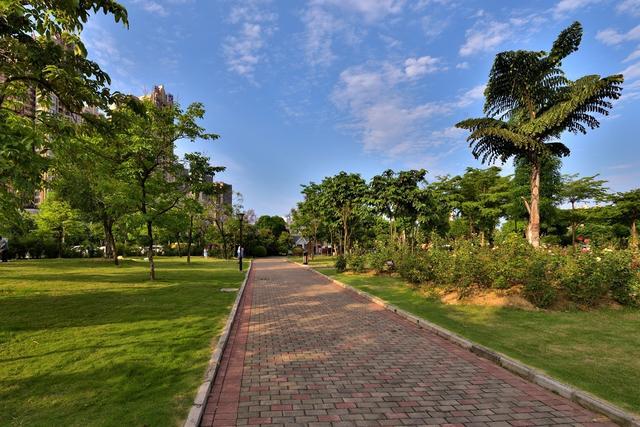 我是山东大学生，在青海待了七天，忍不住想说青海的4点印象。