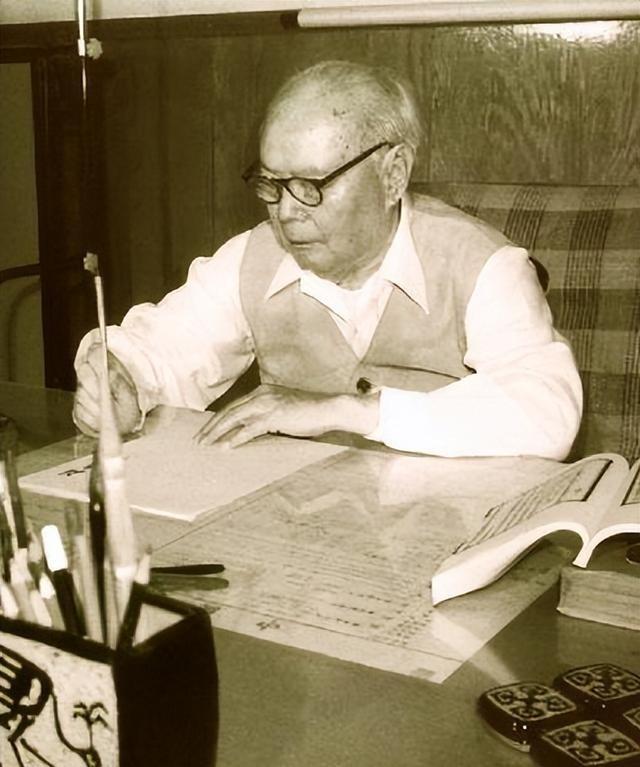 1976年，毛主席为何下令拿掉叶剑英的兵权？事后才知主席用心良苦