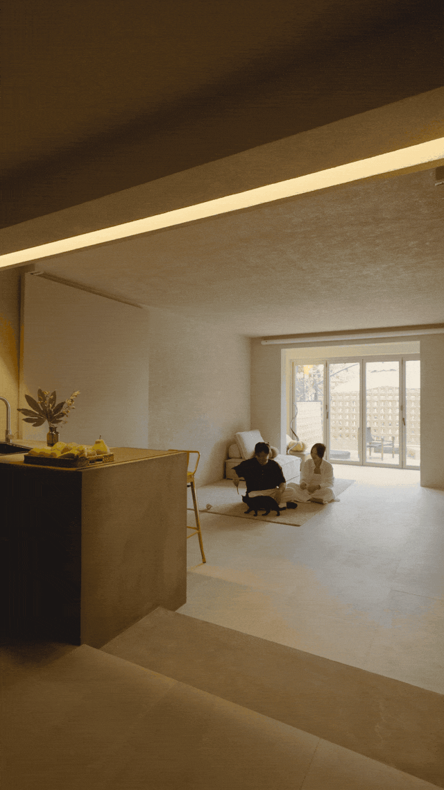 亲历行业寒冬，上海夫妻在老小区一楼改出80m²野地：治愈自己