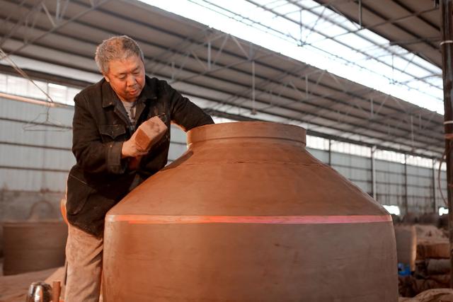 四川隆昌土陶体验展览馆，一场与泥土的对话，指尖流转的千年窑火