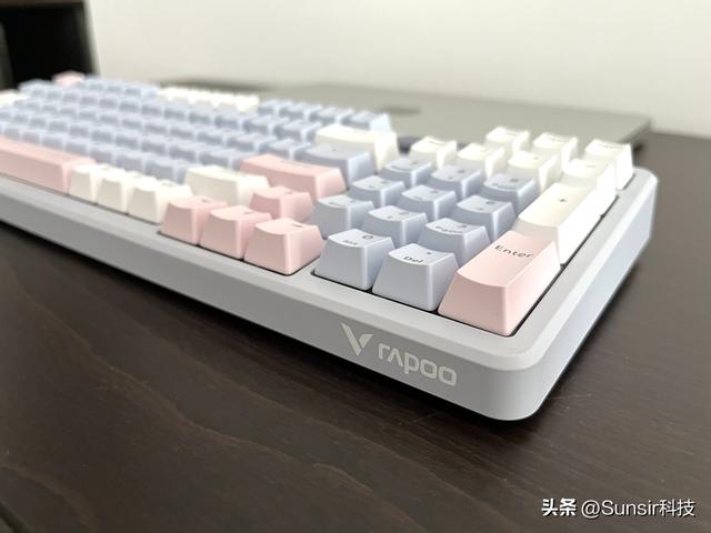 200多元入手客制化机械键盘，雷柏V700DIY-98机械键盘是真的香