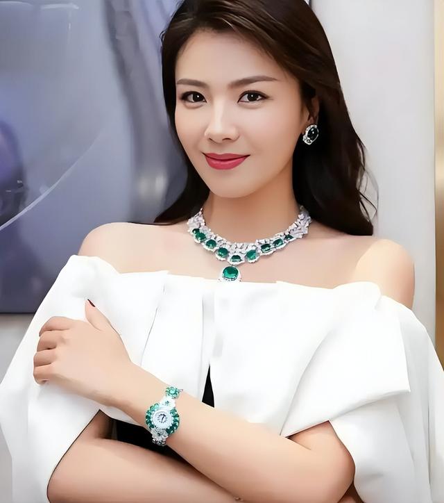 钱再多有什么用？刘涛如今的现状，给所有45岁以上女性提了个醒