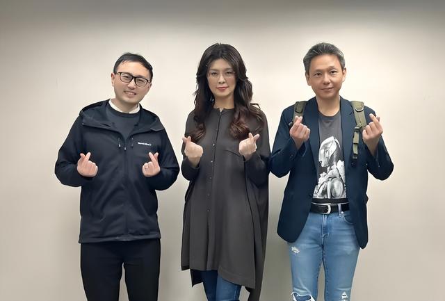 国民党党主席稳了？郑丽文怒批蓝营：不敢认中国人就去民进党！