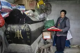 湖南农村，老人上了60岁就开始制作寿材，有和这一样的习俗吗？图片