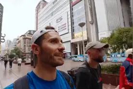 外国网红到上海做挑战实验，看看住在中国的老外们怎么评论图片