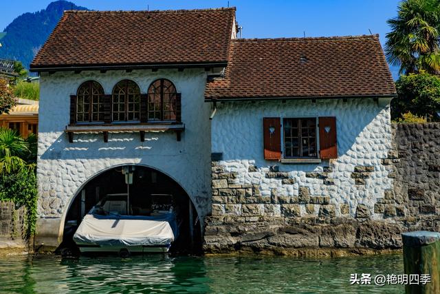 欧游杂记（5）‖ 齿轮火车几上几下瑞吉山，缆车凌空飞跃韦吉斯