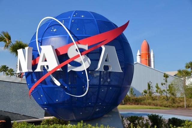登月计划崩盘？“星舰”试飞成最后稻草，美登月备份方案漏洞百出