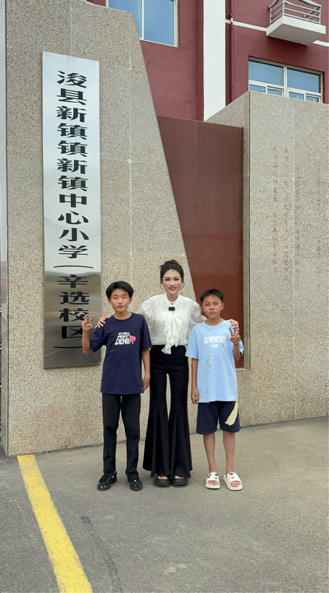 辛火计划河南专场启动 辛选主播陈小硕直播助力“豫货通天下”