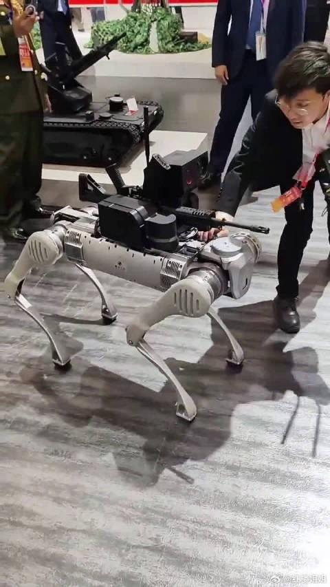 中国歼-10c首战亮睛！从雷达初窥未来战争模式，让战机无处遁形？