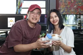 光谷创业夫妻原创，“蒜鸟”火出圈已卖出10万只，设计初衷为哄老婆开心图片