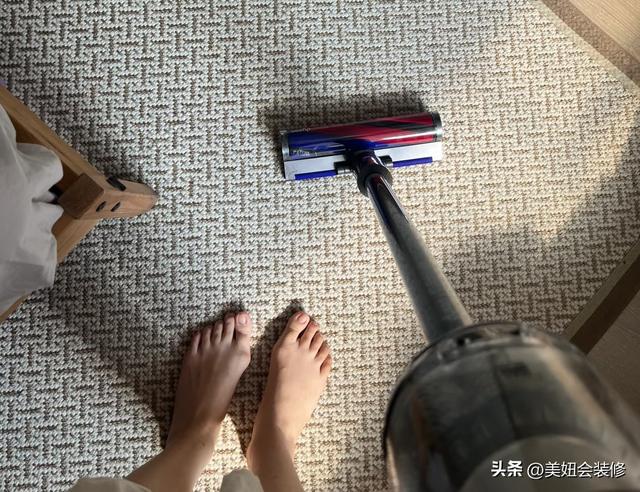 用了3年扫地机器人，踩了4个吐血坑！5条避坑经验，少花冤枉钱