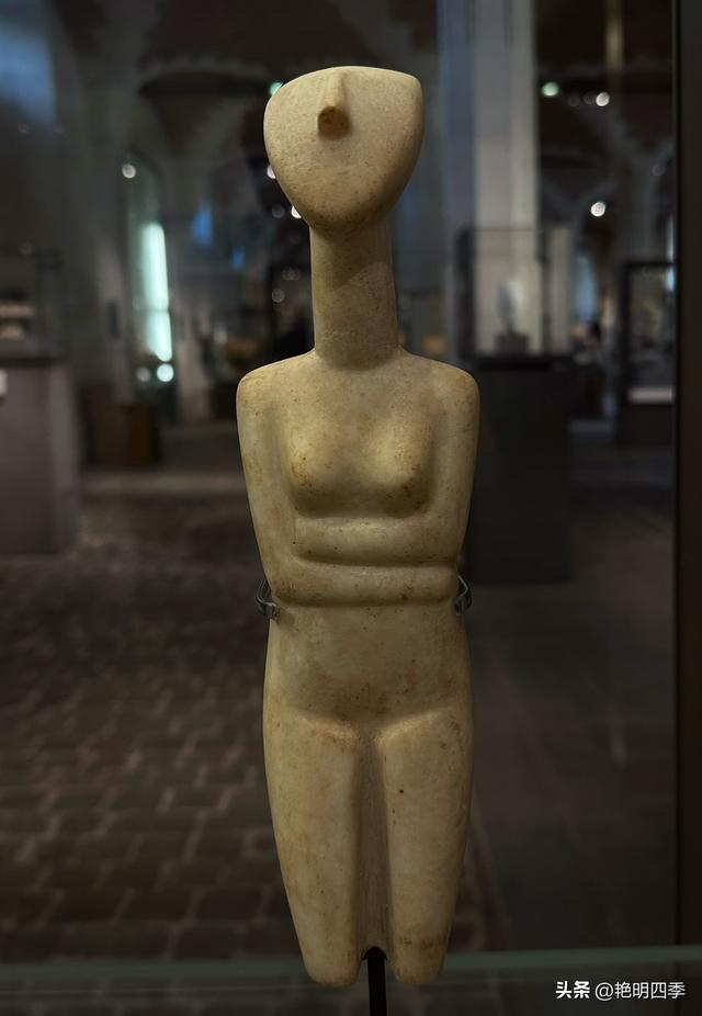 欧游杂记（8）‖ 卢浮宫，让人眼花缭乱而又惊叹不已