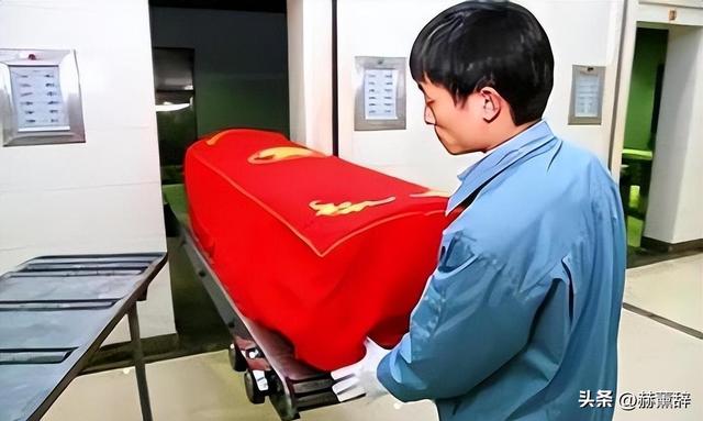 “火葬”将被淘汰？新方式已经在国内试用，很多人表示不能接受