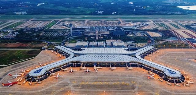 “第2个香港”即将诞生！面积是香港的30倍，目标是比香港还自由