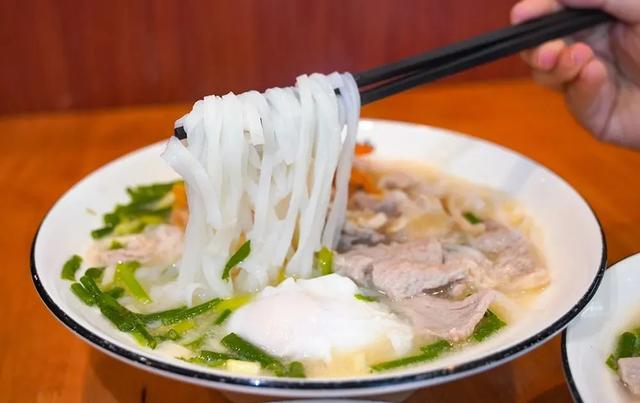 “史上最长”春节假期,微博智搜推荐您来万宁冲浪!