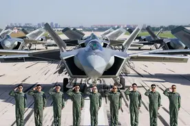 我国5架歼-20，比不上印度一架阵风战斗机？阿三究竟是哪来的自信图片