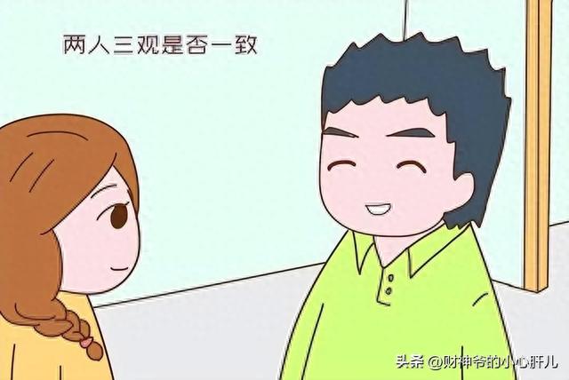 男女闹市街头不雅行为，男子抽烟很享受，现场围观者还有很多儿童