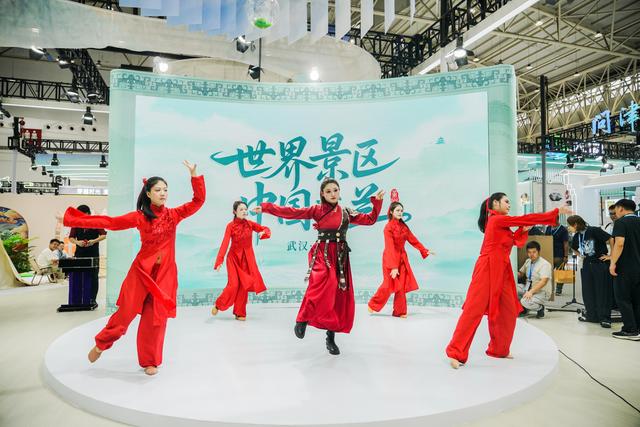 盛会开幕！21万人预约严选！这里好逛好看更好玩！