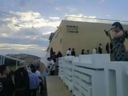 碧海银沙、海风沁人，福建藏着一个这么美的“蓝眼泪”圣地！