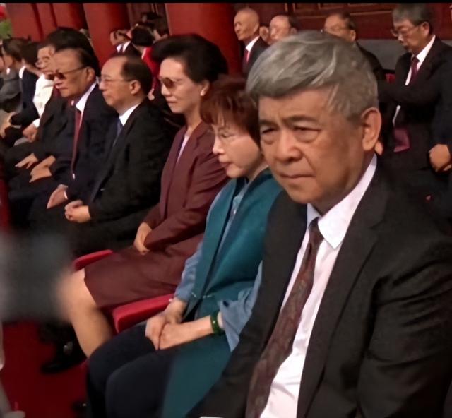 看完阅兵返台后，洪秀柱将有麻烦，吴子嘉断言：赖清德定会起诉她