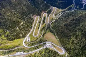 女子徒步318川藏线，两次搭车均被要求同住，不敢下车怕激怒对方图片