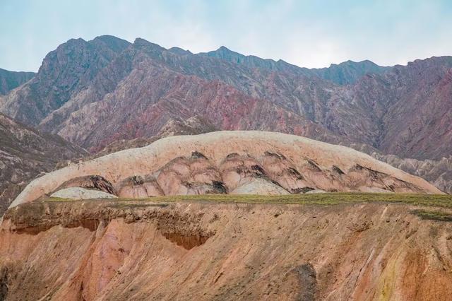 又踏甘肃地之七 张掖篇之五 七彩丹霞（4）七彩锦绣台