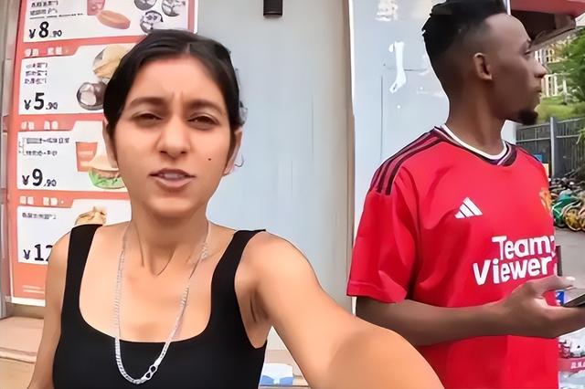 印度美女来中国旅游，第一天就破防：他们卫生条件怎么会这么好？