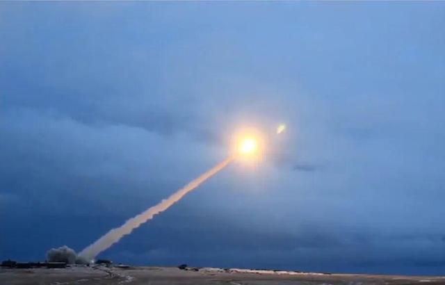 特朗普动真格？美国要重启核试验，俄先进核武成导火索