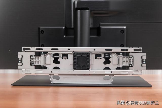 10平米全能空间大揭秘，LG OLED evo 4K 55G5智能电视补齐最后短板