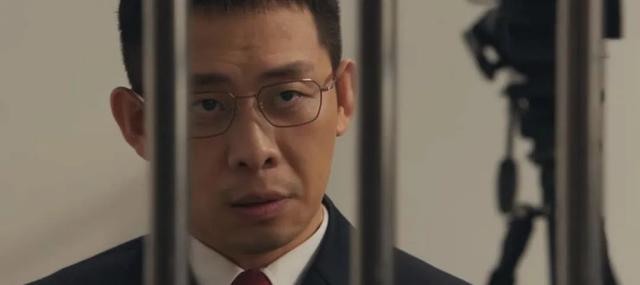 《以法之名》大结局：万潮万万没想到，害死他父亲万海的，是他