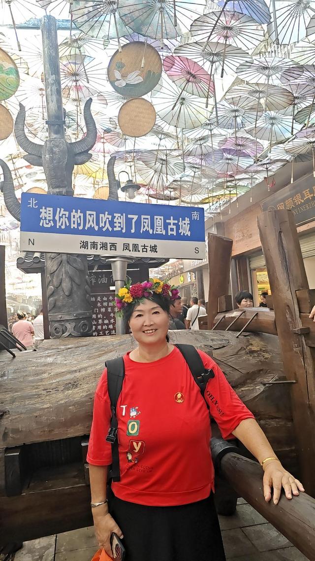 湘西凤凰古城，一个有人等的地方，今生一定要去，不负美城之约。