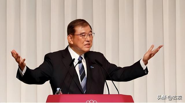想不到吧，表面呆板木讷的石破茂，竟是日本近十年三观最正的首相