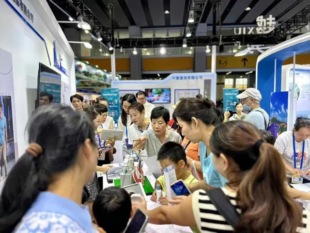 藏在手掌心的健康“警报器”！广博会惊现如新直销“黑科技”产品