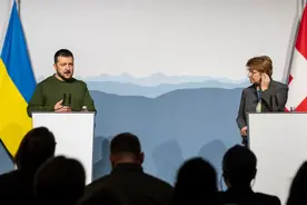 泽连斯基拿出白纸黑字，要中方兑现承诺：30年前答应过保护乌克兰图片