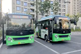 重庆“响应公交”3660线开通试运行 6月1日前可享1分钱乘车图片