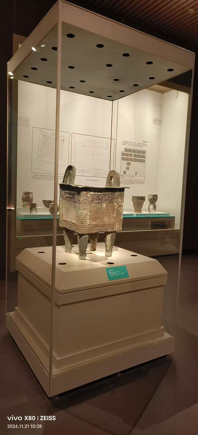 信史开端：洹水边的三千年凝视与诘问