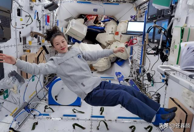 女航天员飞往太空前，为什么要吃避孕药？这是为了防止发生什么？