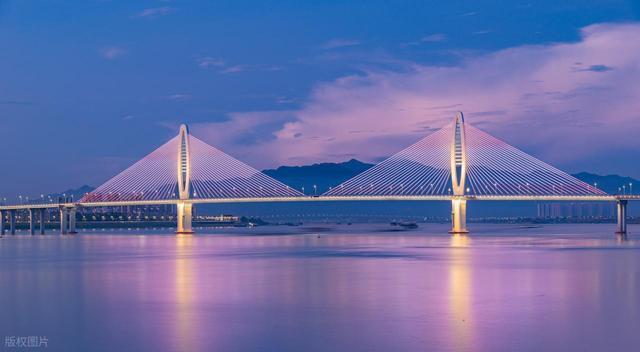 广东杀岀黑马，肇庆凭啥火遍全国？