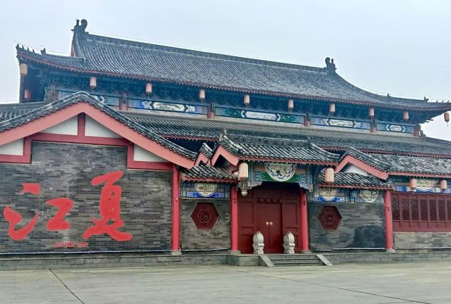 京剧宗师谭鑫培：中国电影第一人如何跨界？