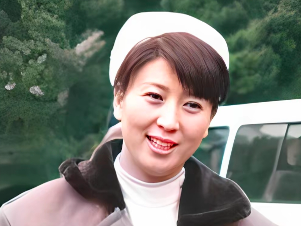 闫学晶丑闻再曝！一人已被拘留，婚变内幕被扒，亲手拔父亲氧气管