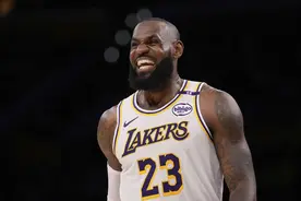 伦纳德NBA生涯至今拿到14731分，杜兰特30576分，那詹姆斯呢？图片