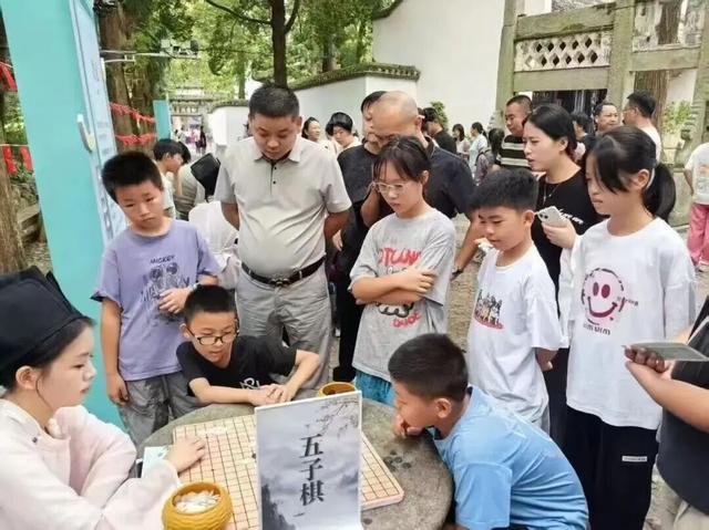 六重优惠！超多活动！庐山赏枫季开启！