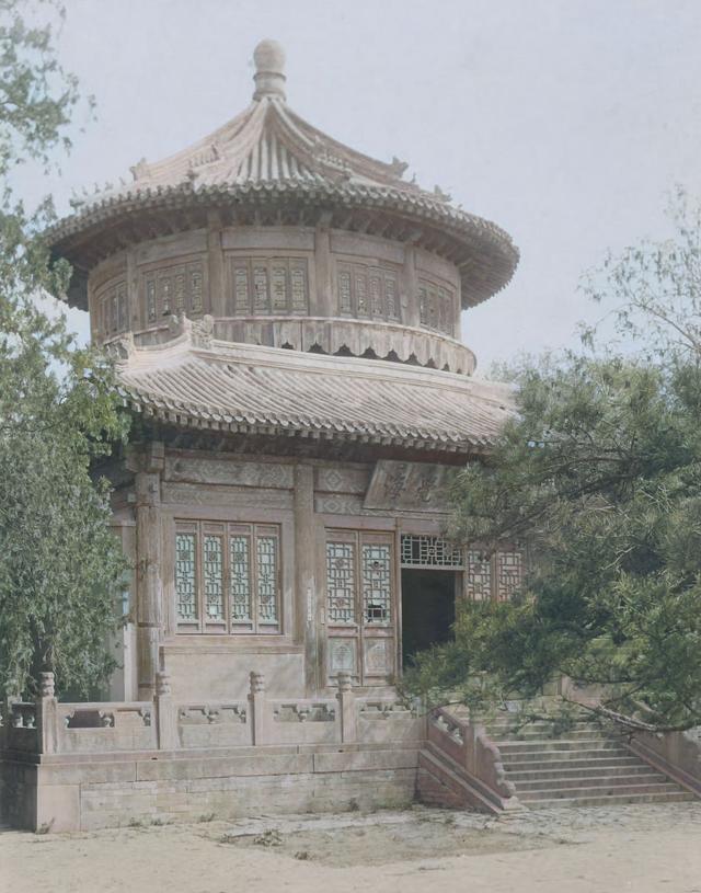 太罕见了！一个日本人拍下了1906年的长城，居然是这个样子