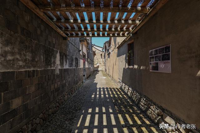 走遍福建古村落，武陵溪边六百年古村，九棵古榕九条古巷古街古井