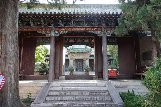 山东，有一座2000年前的一线城市，去青州古城赶一场槐花雨