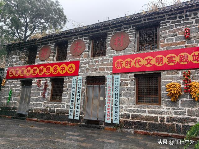 南太行D5万仙山景区郭亮村挂壁公路