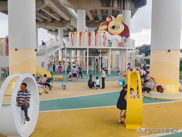 南沙新晋网红点也太夸张了！晚上全是人！